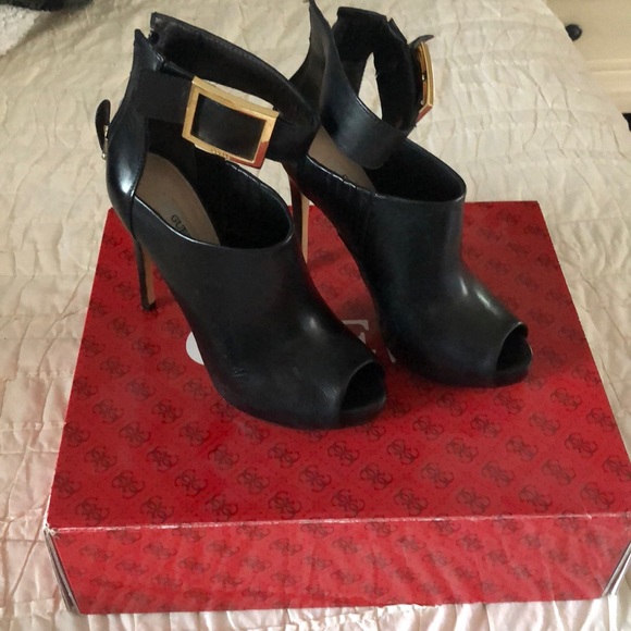 Guess Shoes - Guess heel size 6